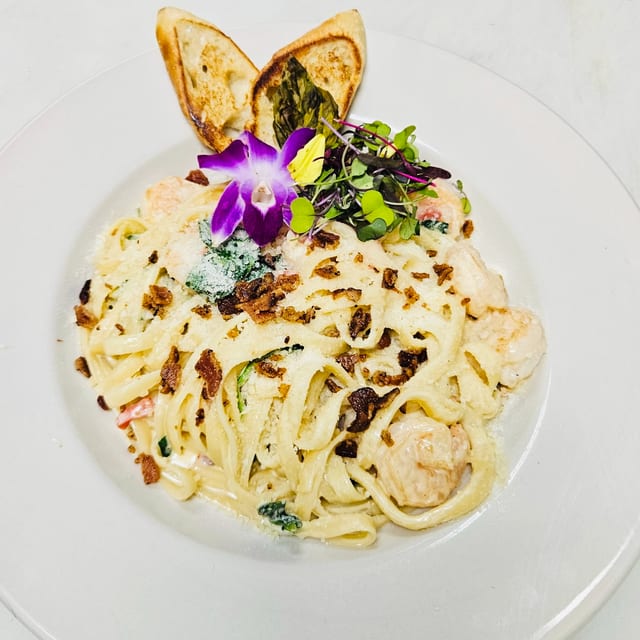 Alfredo Pasta.