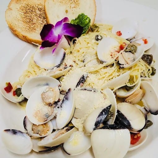 Clams Piccata Pasta.