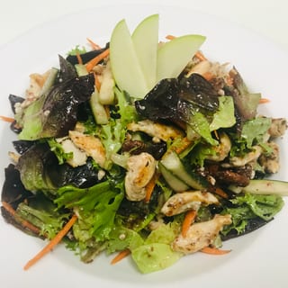 Ishys Signature Salad